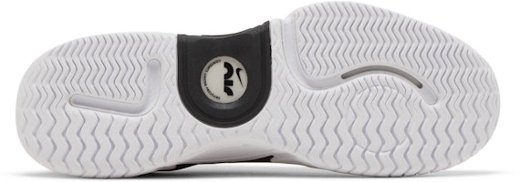 Shop Nike 球場空氣縮放GP渦輪 黑白