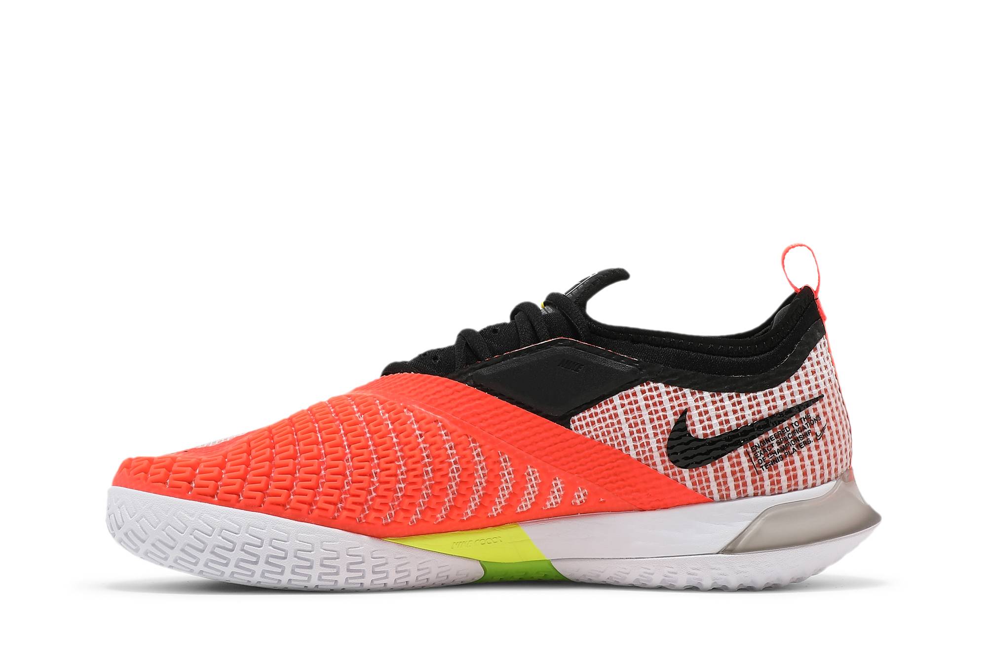 Lookbook 耐克 NikeCourt React Vapor NXT '超红' CV0724-100