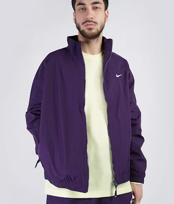 Nike NRG Jaket Trek Ungu dengan Kolar Berdiri dan Logo CD6543-525 Purchase Nike NRG Jaket Trek Ungu dengan Kolar Berdiri dan Logo CD6543-525