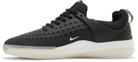 Nike Nyjah 3 SB 'Hitam Putih' DJ6130-002 Lookbook Nike Nyjah 3 SB 'Hitam Putih' DJ6130-002