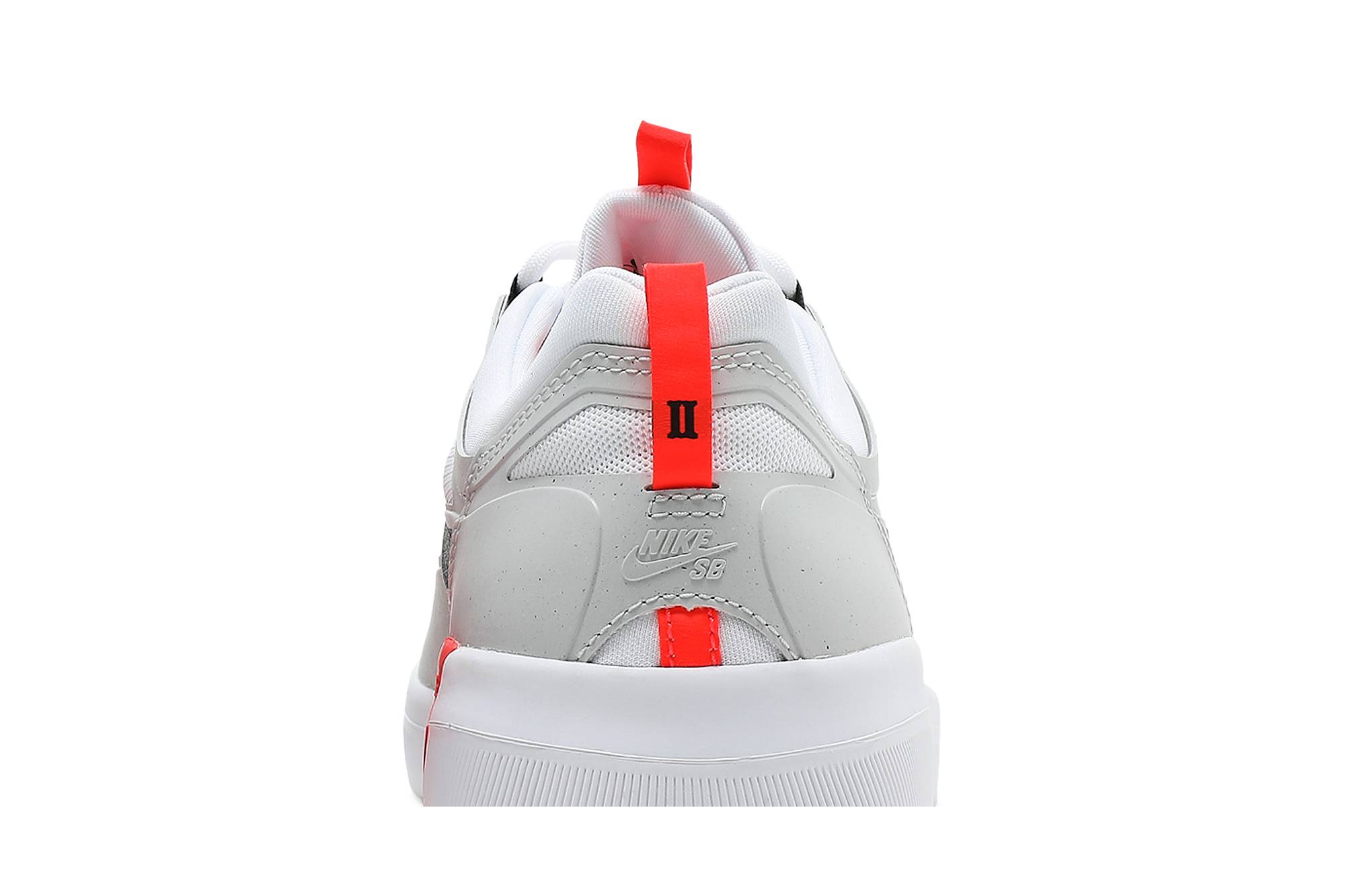 Sizing 耐吉 SB Free 2 休閒 透氣輕便減震 低筒 滑板鞋 男款 灰紅