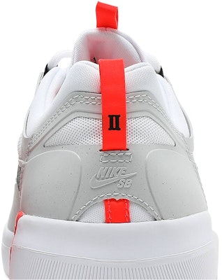 Nike Nyjah Free 2 SB 'Neutral Grey Bright Crimson' BV2078-007 Sizing Nike Nyjah Free 2 SB 'Neutral Grey Bright Crimson' BV2078-007