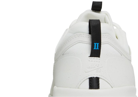 Nike Nyjah Free 'Alternating Swoosh' BV2078-105 Sizing Nike Nyjah Free 'Alternating Swoosh' BV2078-105