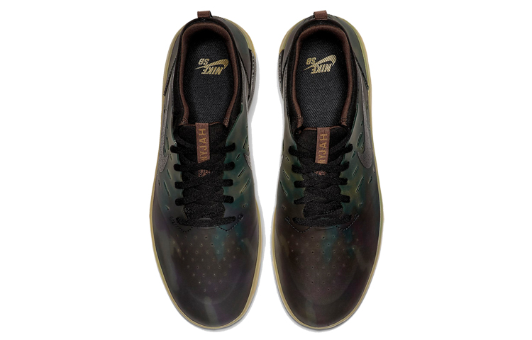 Shop 耐克 Nyjah Free Premium SB '黑色橡胶' AO0805-900