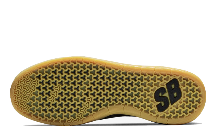 Purchase 耐克 Nyjah Free Premium SB '黑色橡胶' AO0805-900