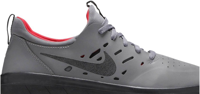 ナイキSB ナイジャ フリー ダークグレー AA4272-005 Order ナイキSB ナイジャ フリー ダークグレー AA4272-005