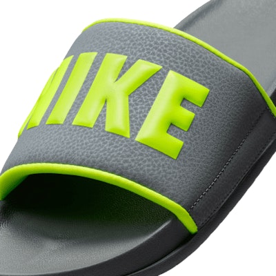 Nike Off Court BQ4639-025 Details for Nike Off Court BQ4639-025