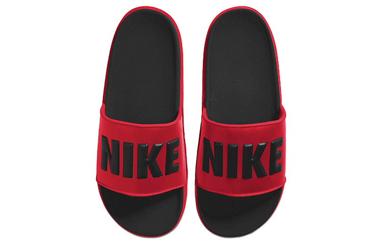 Shop Nike Offcourt 運動涼鞋 紅色