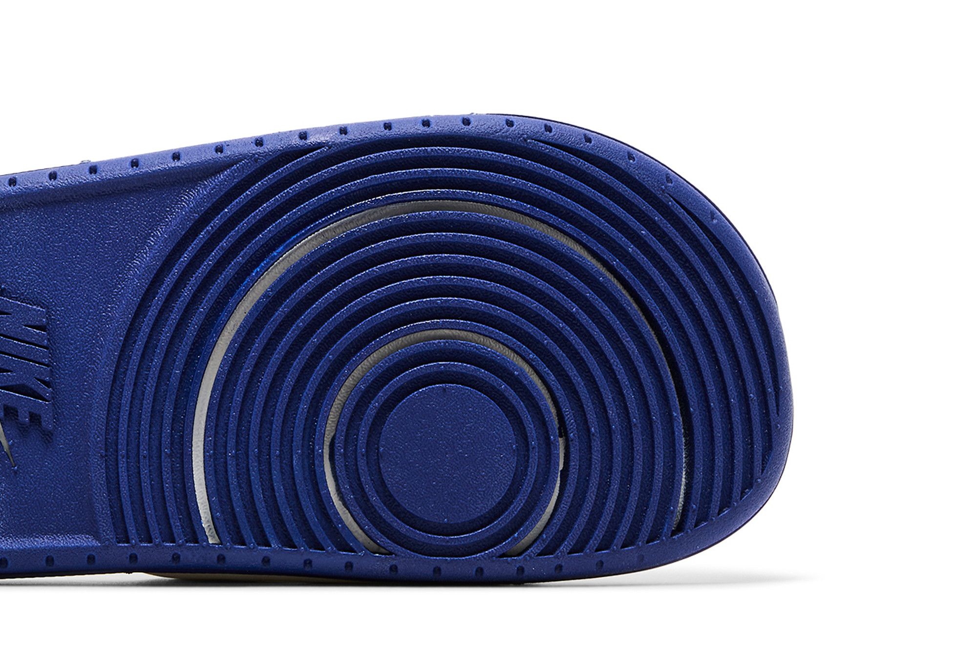Purchase Nike Offcourt Slide ''Voile Or Métallique'' DH8081-100