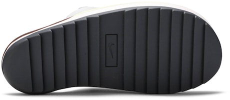 ナイキ オフライン 2.0 スリップオン "ライトボーンボルト" CZ0332-002 Shop ナイキ オフライン 2.0 スリップオン "ライトボーンボルト" CZ0332-002