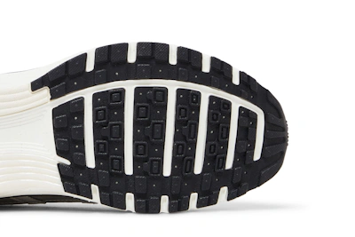 Nike P-6000 'Metallic Silver'