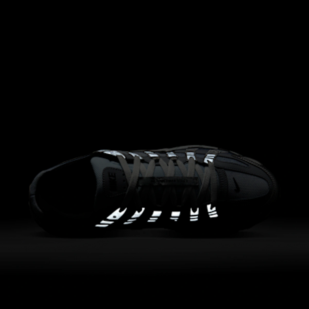 Nike P-6000 'Metallic Silver Wolf Grey'