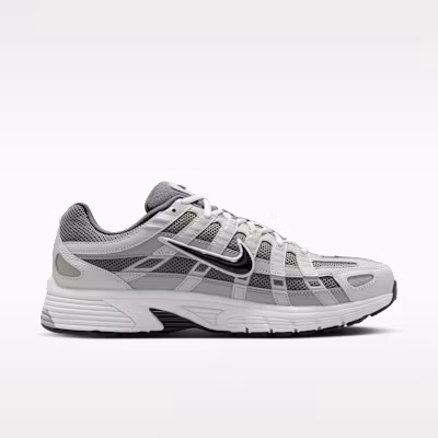 Nike P-6000 Grigio Atmosfera/Grigio Chiaro/Nero. CD6404-031 Shop Nike P-6000 Grigio Atmosfera/Grigio Chiaro/Nero. CD6404-031