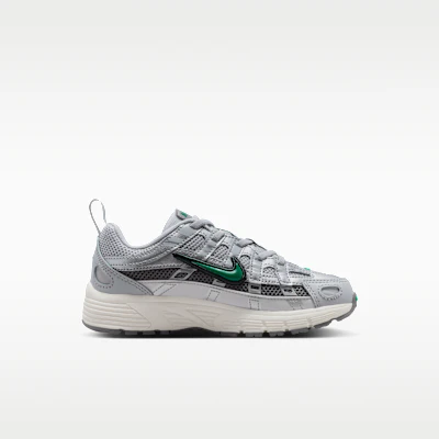 (PS) Nike P-6000 Kelabu Fog/Perak Metalik/Sail/Malachite IO4647-021 Lookbook (PS) Nike P-6000 Kelabu Fog/Perak Metalik/Sail/Malachite IO4647-021