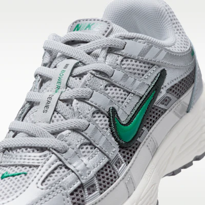 (PS) Nike P-6000 Kelabu Fog/Perak Metalik/Sail/Malachite IO4647-021 Sizing (PS) Nike P-6000 Kelabu Fog/Perak Metalik/Sail/Malachite IO4647-021