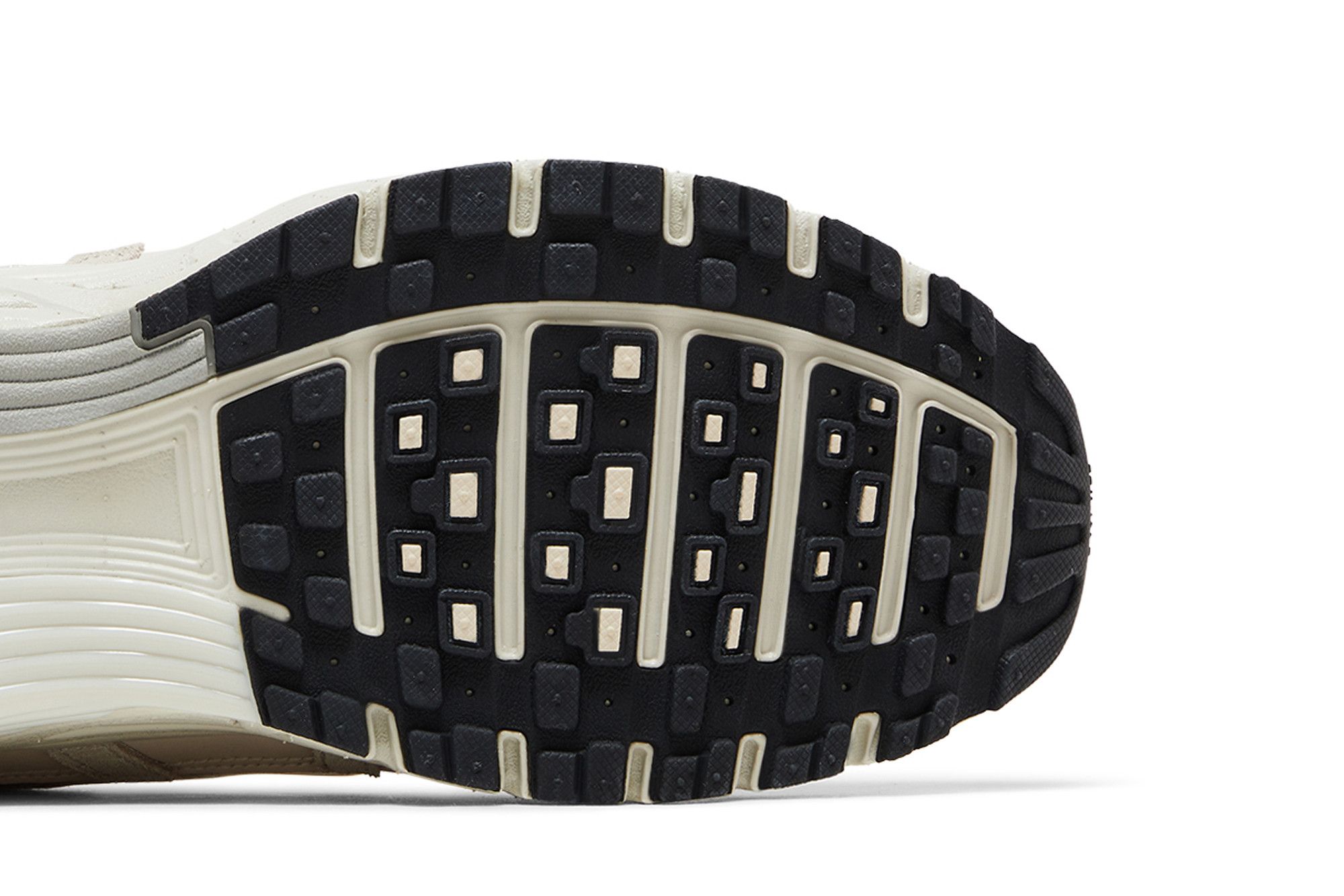 Details for Nike P-6000 SE ''Light Orewood Brown'' Sneaker HF0015-100