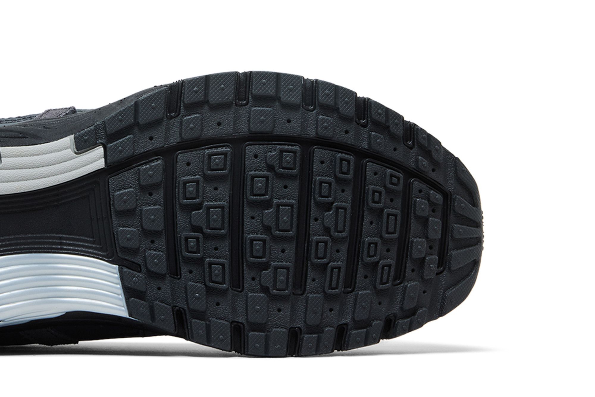 Details for Nike P-6000 Suede Anthracite Metallic Silver HF0015-002