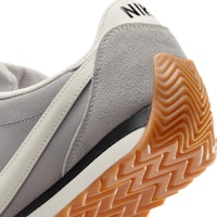 Nike Pacific Gris Colegio/Negro/Goma Amarillo/Venta HQ2052-003 Cheap Nike Pacific Gris Colegio/Negro/Goma Amarillo/Venta HQ2052-003