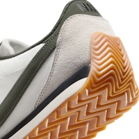 Nike Pacific Light 飛行夾克/黑色/軍綠色/特價 HQ2052-002 Cheap Nike Pacific Light 飛行夾克/黑色/軍綠色/特價 HQ2052-002