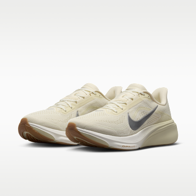Purchase Nike Pegasus 42 Lait de Coco/Khaki Clair/Marron Clair/Argent Métallique IM8332-100
