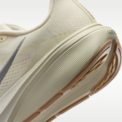 Nike Pegasus 42 Lait de Coco/Khaki Clair/Marron Clair/Argent Métallique IM8332-100 Cheap Nike Pegasus 42 Lait de Coco/Khaki Clair/Marron Clair/Argent Métallique IM8332-100