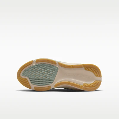 (JR) Nike Pegasus 42 Spruce Aura/Pale Ivory/Coklat Gum/Jade Horizon IH2306-001 Order (JR) Nike Pegasus 42 Spruce Aura/Pale Ivory/Coklat Gum/Jade Horizon IH2306-001