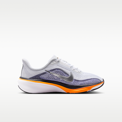 Lookbook (JR) Nike Pegasus 42 Putih/Lapis/Jingga Total/Perak Metalik IH2306-100