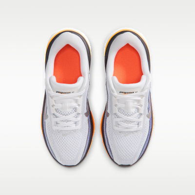 Shop (JR) Nike Pegasus 42 Putih/Lapis/Jingga Total/Perak Metalik IH2306-100