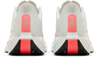 耐吉Pegasus Plus『微灰熱力拳』FQ7262-001 Details for 耐吉Pegasus Plus『微灰熱力拳』FQ7262-001