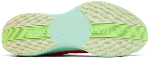 Nike Pegasus Plus「亮紅酸橙爆」 FQ7262-600 Shop Nike Pegasus Plus「亮紅酸橙爆」 FQ7262-600