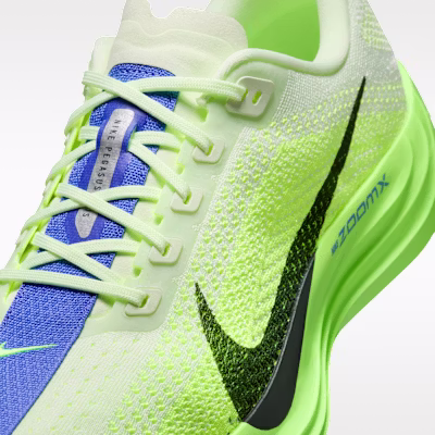 Nike Pegasus Plus Bolt Ghiaccio/Bolt Tint/Lime Blast/Abete Nero FQ7262-702 Sizing Nike Pegasus Plus Bolt Ghiaccio/Bolt Tint/Lime Blast/Abete Nero FQ7262-702