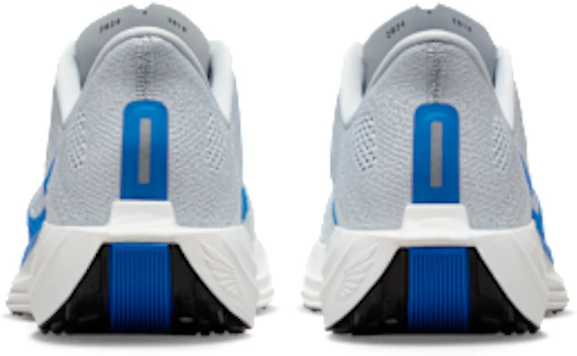 耐克飞马Plus纯白金/黑色/白色/浅蓝色 FQ7262-011 Sizing 耐克飞马Plus纯白金/黑色/白色/浅蓝色 FQ7262-011