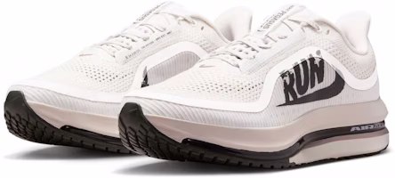 Nike Pegasus Premium 'Paquete Run' IH2288-001 Lookbook Nike Pegasus Premium 'Paquete Run' IH2288-001