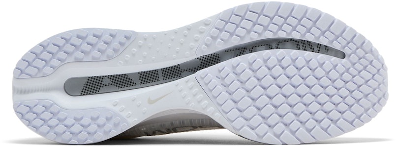 Nike Pegasus Premium 'Putih Perak Metalik' HQ2592-102 Shop Nike Pegasus Premium 'Putih Perak Metalik' HQ2592-102