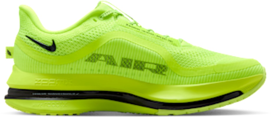 Nike Pegasus Premium Bolt/Bolt/White/Black HQ2592-700 Lookbook Nike Pegasus Premium Bolt/Bolt/White/Black HQ2592-700