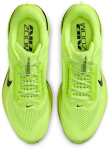 耐克 Pegasus Premium 闪电/白色/黑色 HQ2592-700 Shop 耐克 Pegasus Premium 闪电/白色/黑色 HQ2592-700