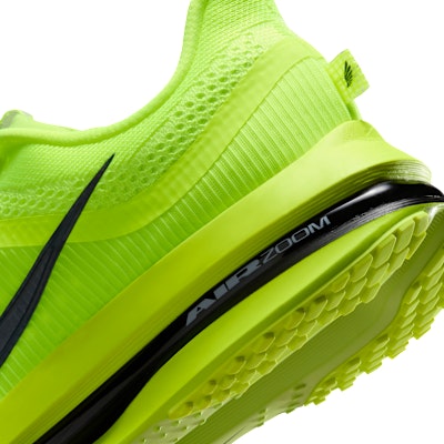 Nike Pegasus Premium Bolt/Bolt/White/Black HQ2592-700 Cheap Nike Pegasus Premium Bolt/Bolt/White/Black HQ2592-700