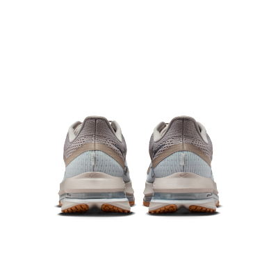 Details for ナイキ ペガサス プレミアム カレッジグレー/ダークスモークグレー/ガムブラウン/ダークグレー HQ2592-010