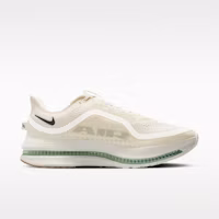 Lookbook Nike Pegasus Premium Pale Ivory/Jade Horizon/Spruce Aura/Hitam Spruce HQ2592-106