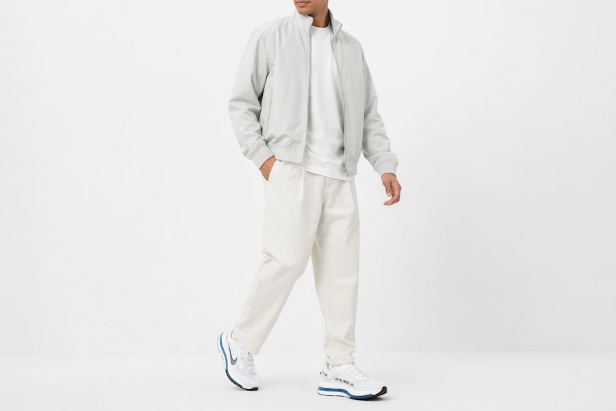 Nike Pegasus Premium White/Photo Blue/Pure Platinum/Black HQ2592-104 Order Nike Pegasus Premium White/Photo Blue/Pure Platinum/Black HQ2592-104
