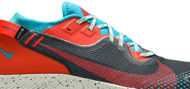 Nike Pegasus Trail 2 GTX 'Kelabu Asap Gelap Merah Terang' DH0202-001 Order Nike Pegasus Trail 2 GTX 'Kelabu Asap Gelap Merah Terang' DH0202-001