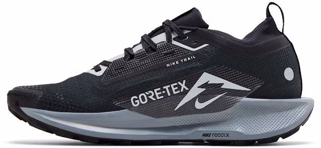 Nike Pegasus Trail 5 GORE-TEX 'Negro Gris Lobo' FQ0908-001 Lookbook Nike Pegasus Trail 5 GORE-TEX 'Negro Gris Lobo' FQ0908-001