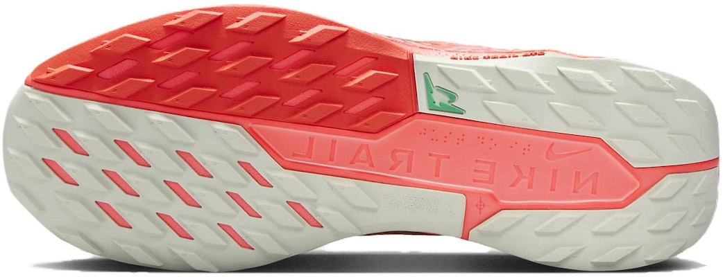 Nike Pegasus Trail 5 GORE-TEX 'Light Silver Wild Mango' FQ0908-004 Details for Nike Pegasus Trail 5 GORE-TEX 'Light Silver Wild Mango' FQ0908-004