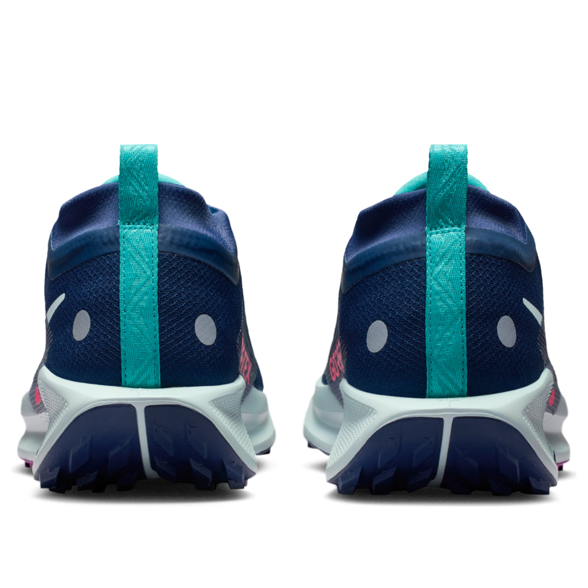Lookbook Nike Pegasus Trail 5 Gore-Tex 'Midnight Navy Blacier Blue Hyper Pink' FQ0908-403