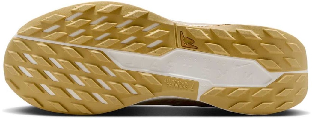 Nike Pegasus Trail 5 GORE-TEX 'Team Gold Desert Ochre' HQ7494-700 Details for Nike Pegasus Trail 5 GORE-TEX 'Team Gold Desert Ochre' HQ7494-700