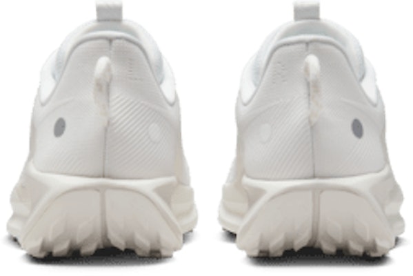 Nike Pegasus Trail 5 Summit White/Light Allwood Brown/Sail DV3864-101 Details for Nike Pegasus Trail 5 Summit White/Light Allwood Brown/Sail DV3864-101