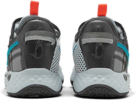 Nike PG 4 中筒 實戰籃球鞋 男款 黑灰 Shop Nike PG 4 中筒 實戰籃球鞋 男款 黑灰