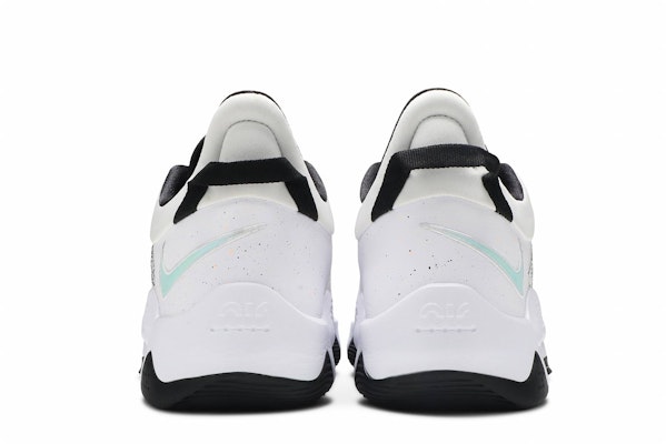Nike PG 5 'White Black' CW3146-100/CW3143-100 Details for Nike PG 5 'White Black' CW3146-100/CW3143-100