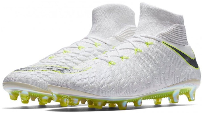 Nike Phantom 3 Elite AG PRO Soccer Cleat 'White' AJ3819-107 Lookbook Nike Phantom 3 Elite AG PRO Soccer Cleat 'White' AJ3819-107