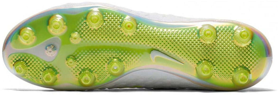 Nike Phantom 3 Elite AG PRO Soccer Cleat 'White' AJ3819-107 Details for Nike Phantom 3 Elite AG PRO Soccer Cleat 'White' AJ3819-107